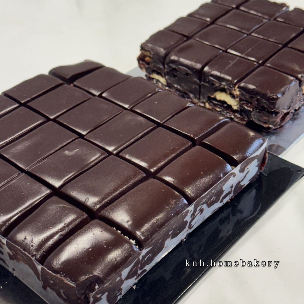 Choc Ganache Batik (Without Cream Cheese)
