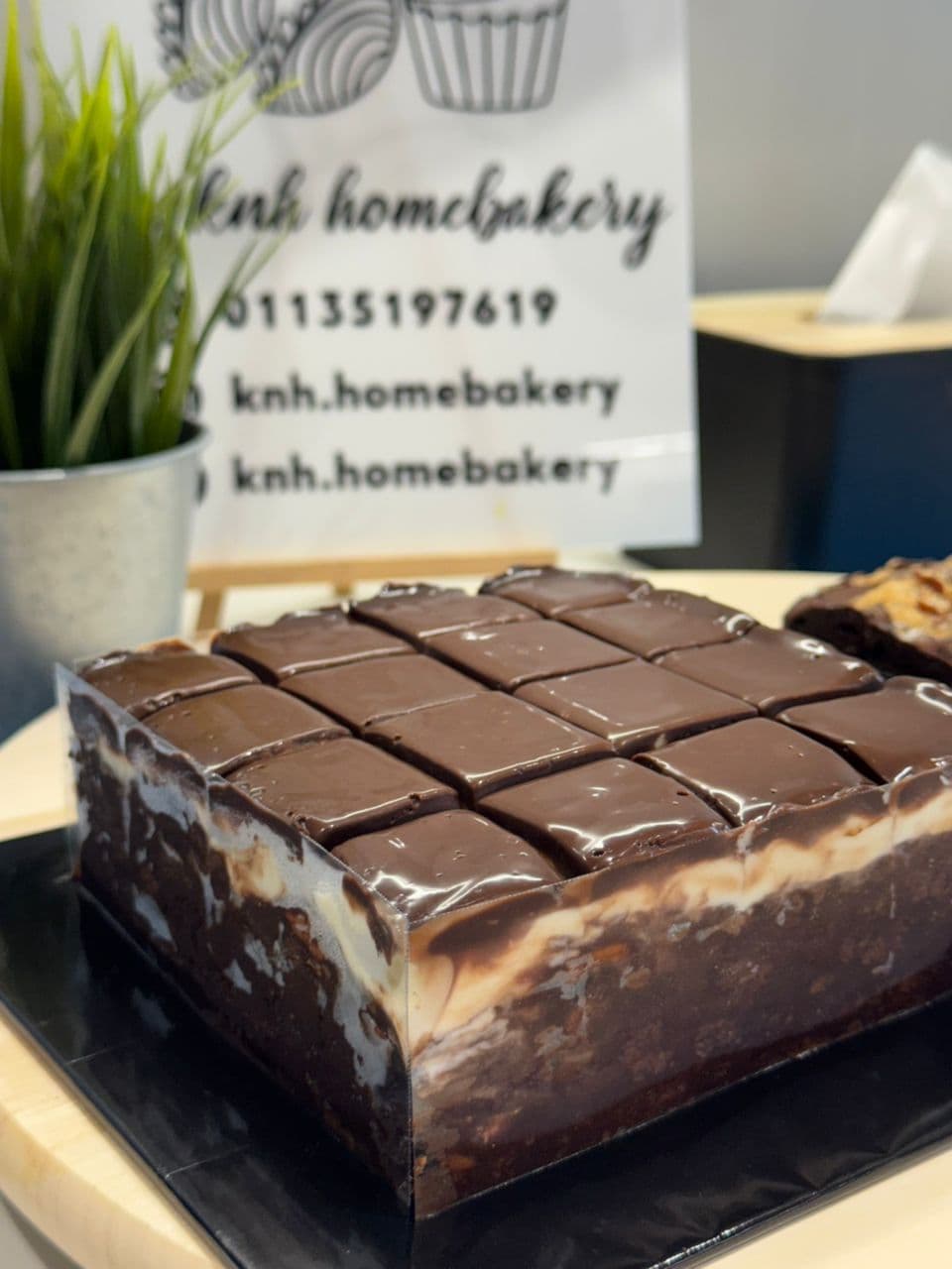 Indulgence Batik (With Cream Cheese)